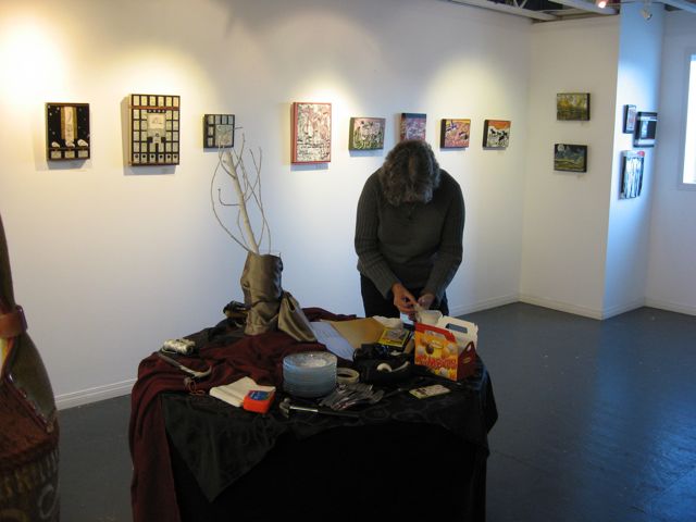 Hanging the show